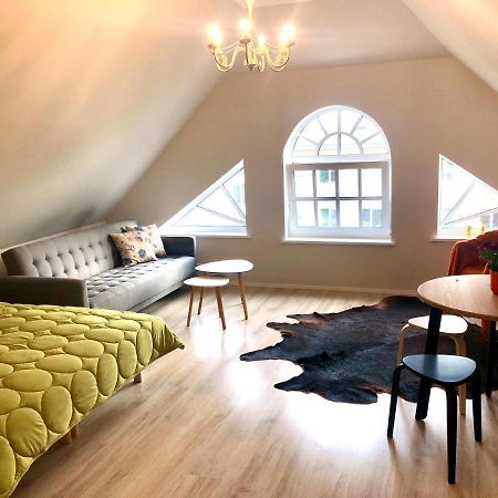 Captain'S House - Kaptenimaja - Apartments Kardla Ngoại thất bức ảnh